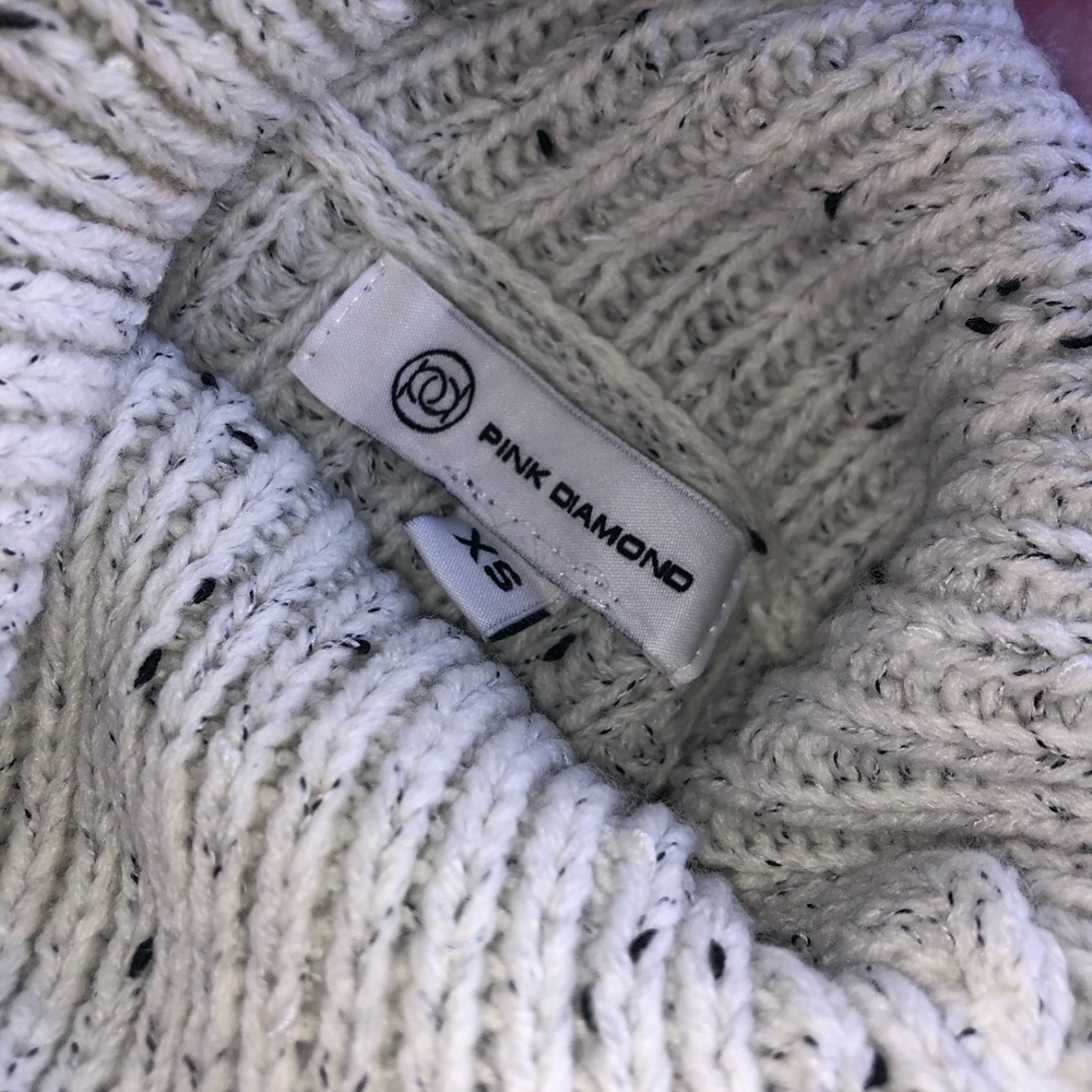 Grey Knit sweater - Picture 2 of 3